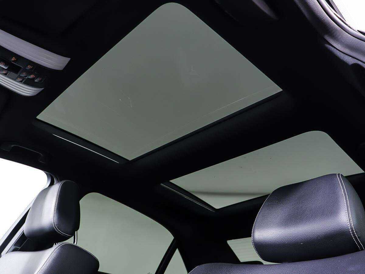 Mercedes-Benz E-Класс 2013 года с пробегом. Фото: #17