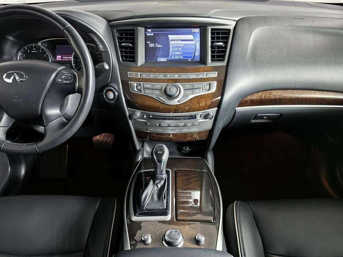 Infiniti QX60 2018 года с пробегом. Фото: #9