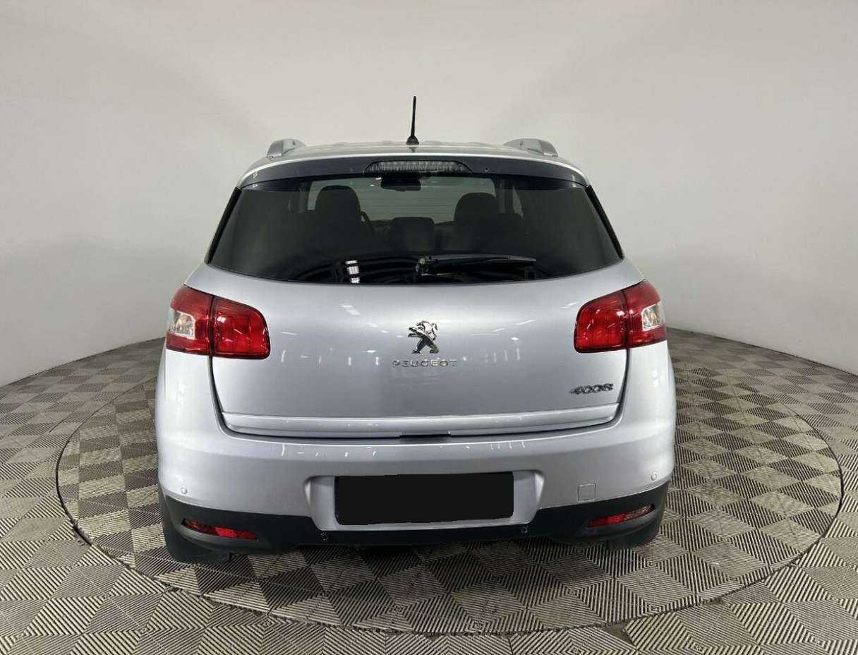 Peugeot 4008 2012 года с пробегом. Фото: #2