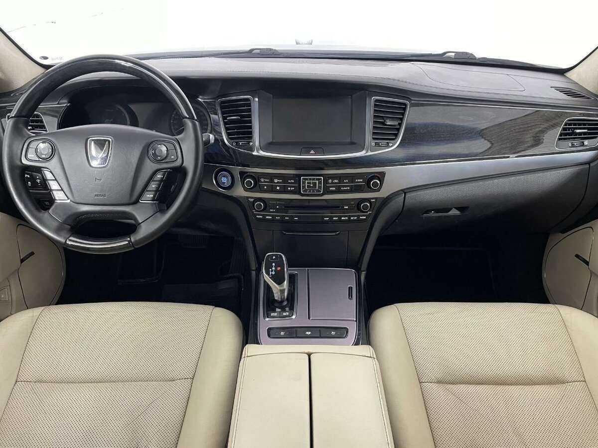 Hyundai Equus 2013 года с пробегом. Фото: #6