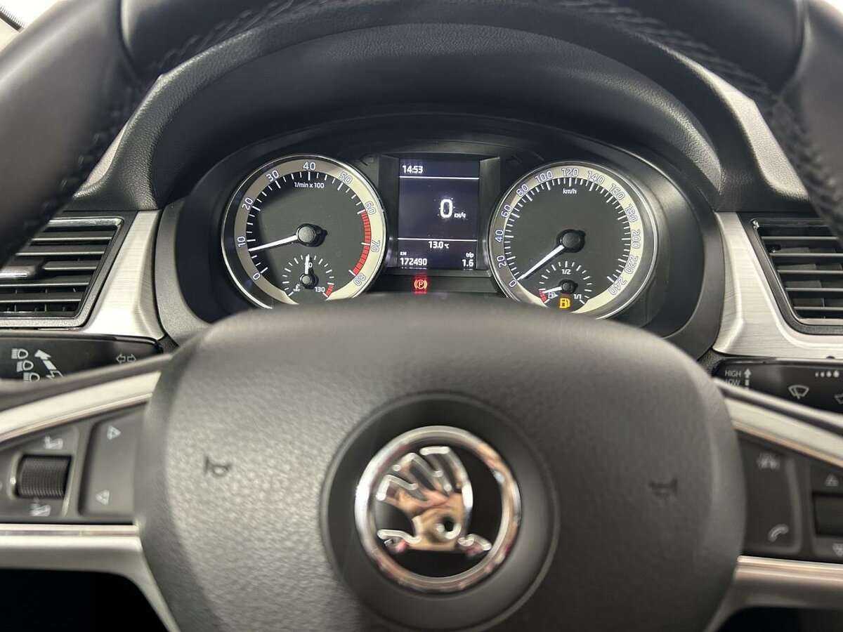 Skoda Rapid 2016 года с пробегом. Фото: #10