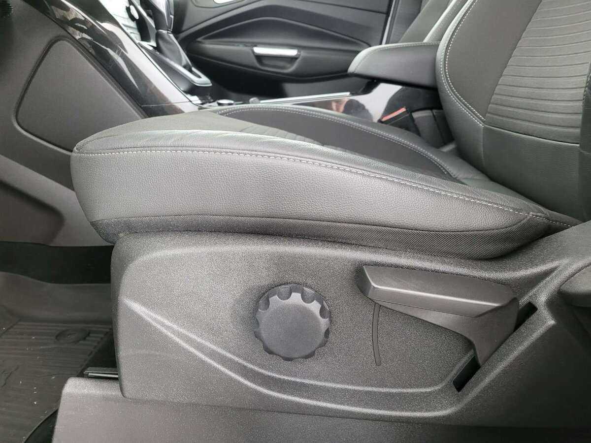 Ford Kuga 2018 года с пробегом. Фото: #9