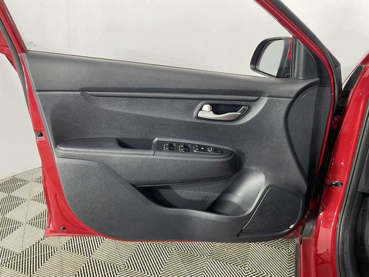 Kia Rio 2019 года с пробегом. Фото: #7