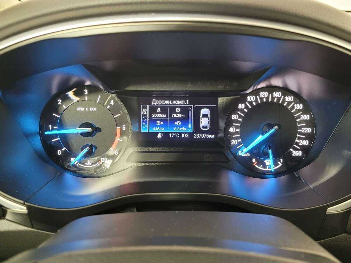 Ford Mondeo 2016 года с пробегом. Фото: #10