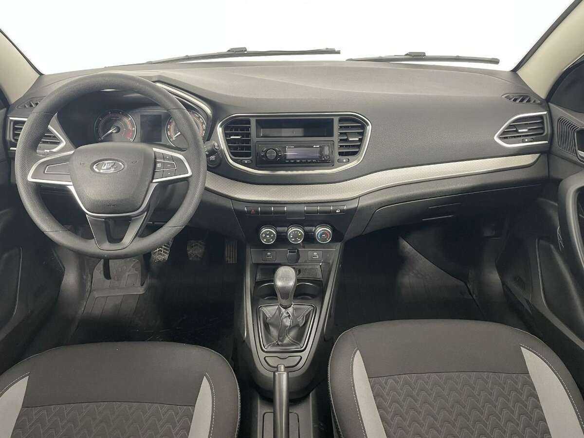 Lada (ВАЗ) Vesta 2023 года с пробегом. Фото: #6