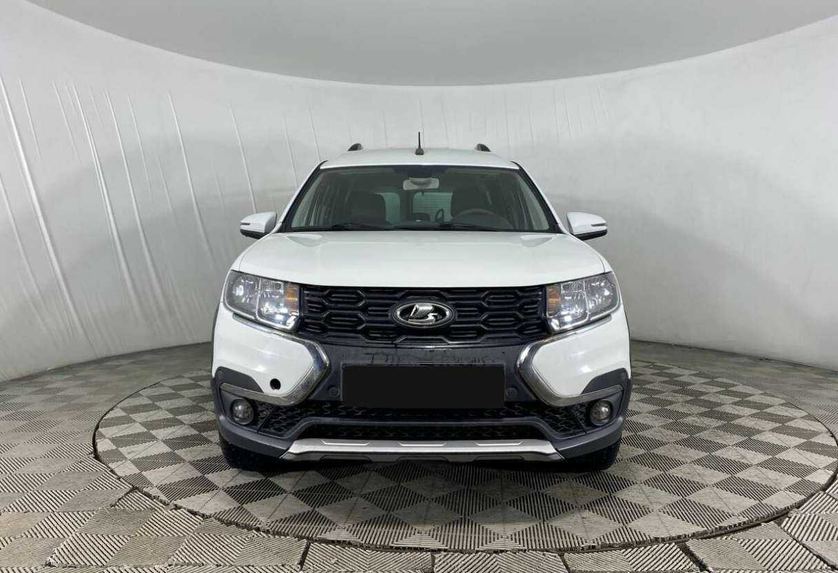 Lada (ВАЗ) Largus 2021 года с пробегом. Фото: #1