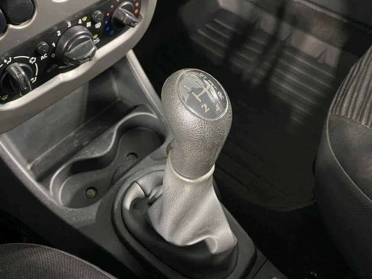 Renault Logan 2012 года с пробегом. Фото: #9