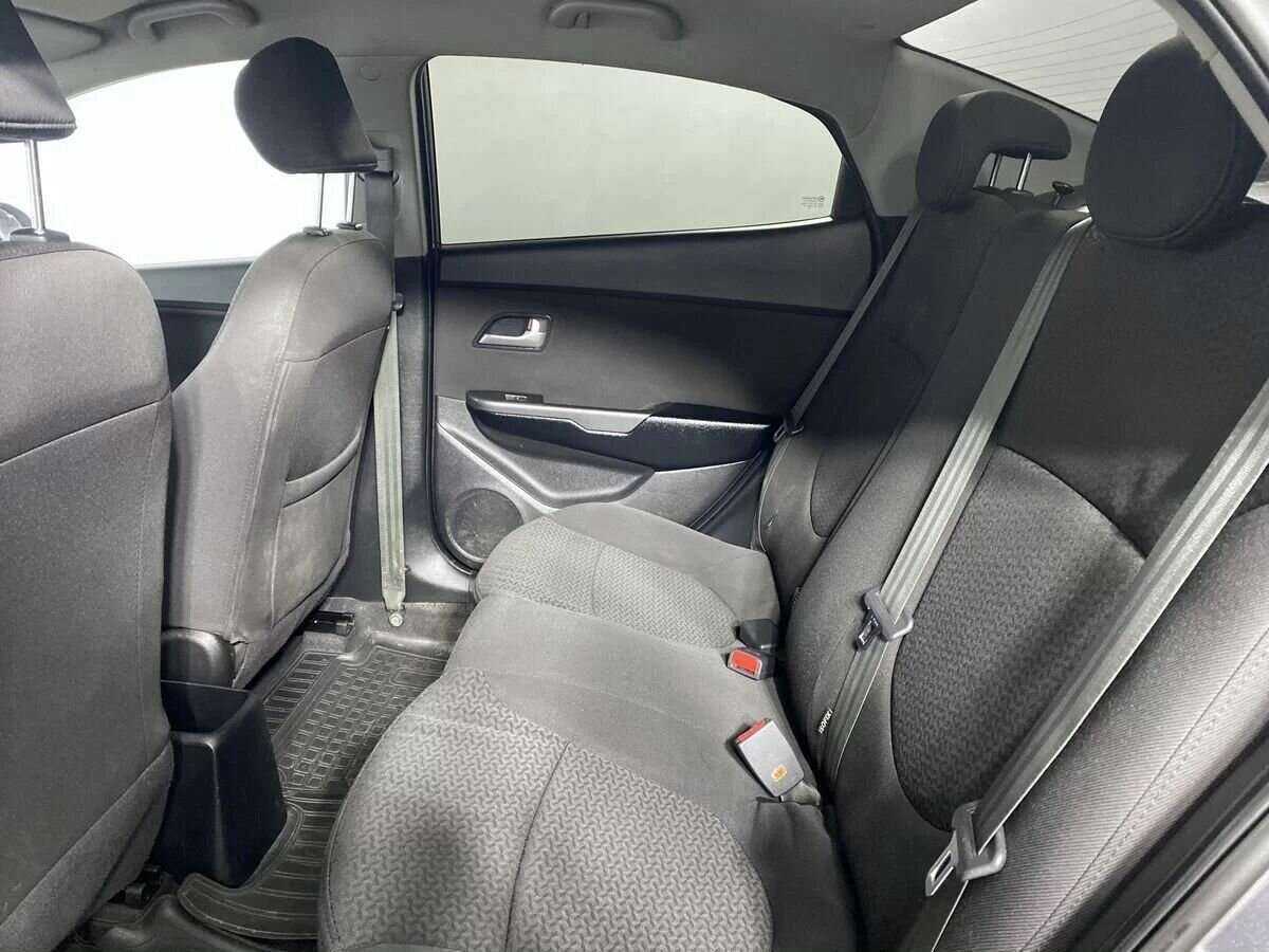 Kia Rio 2013 года с пробегом. Фото: #7