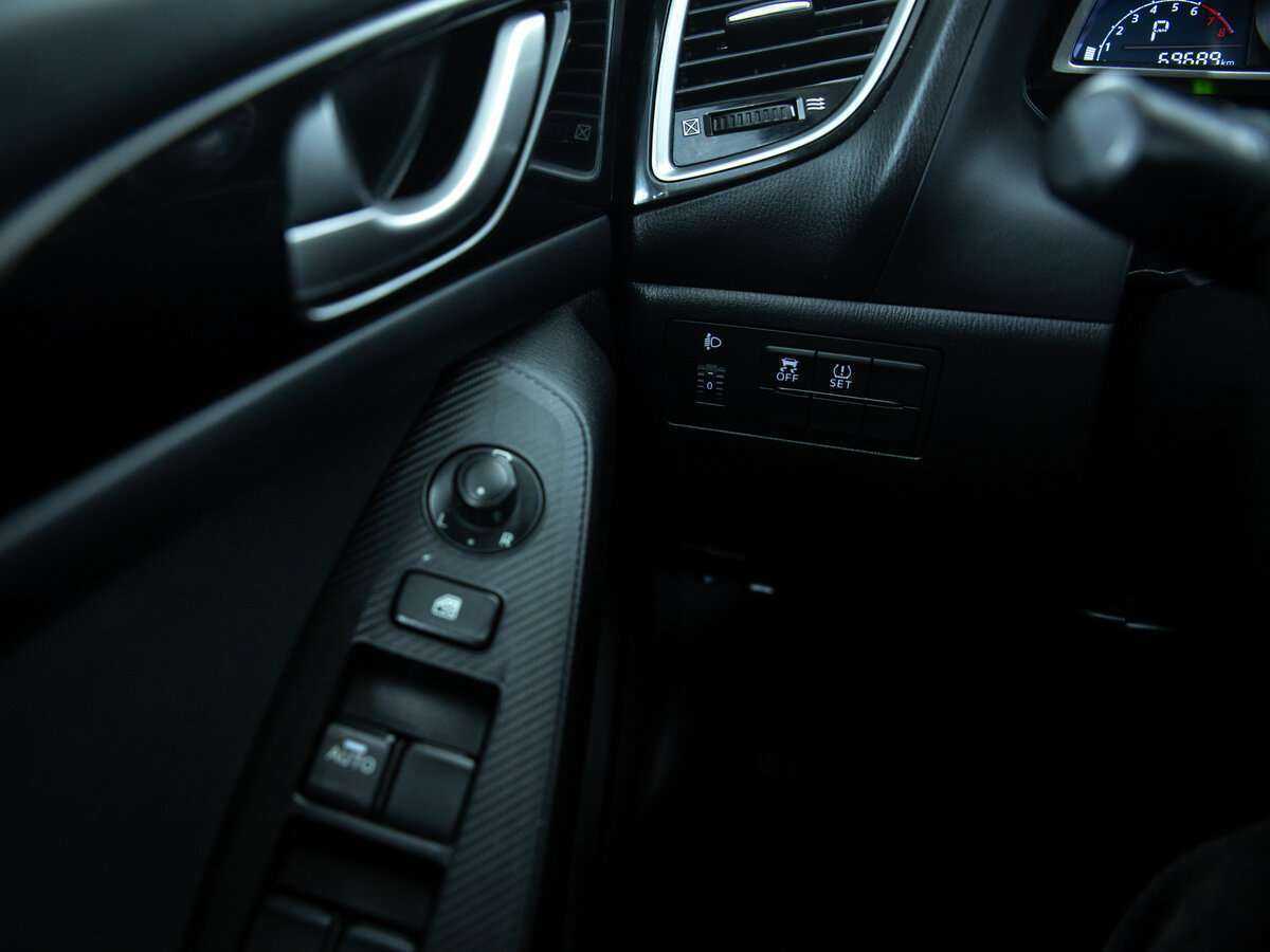 Mazda 3 2014 года с пробегом. Фото: #16