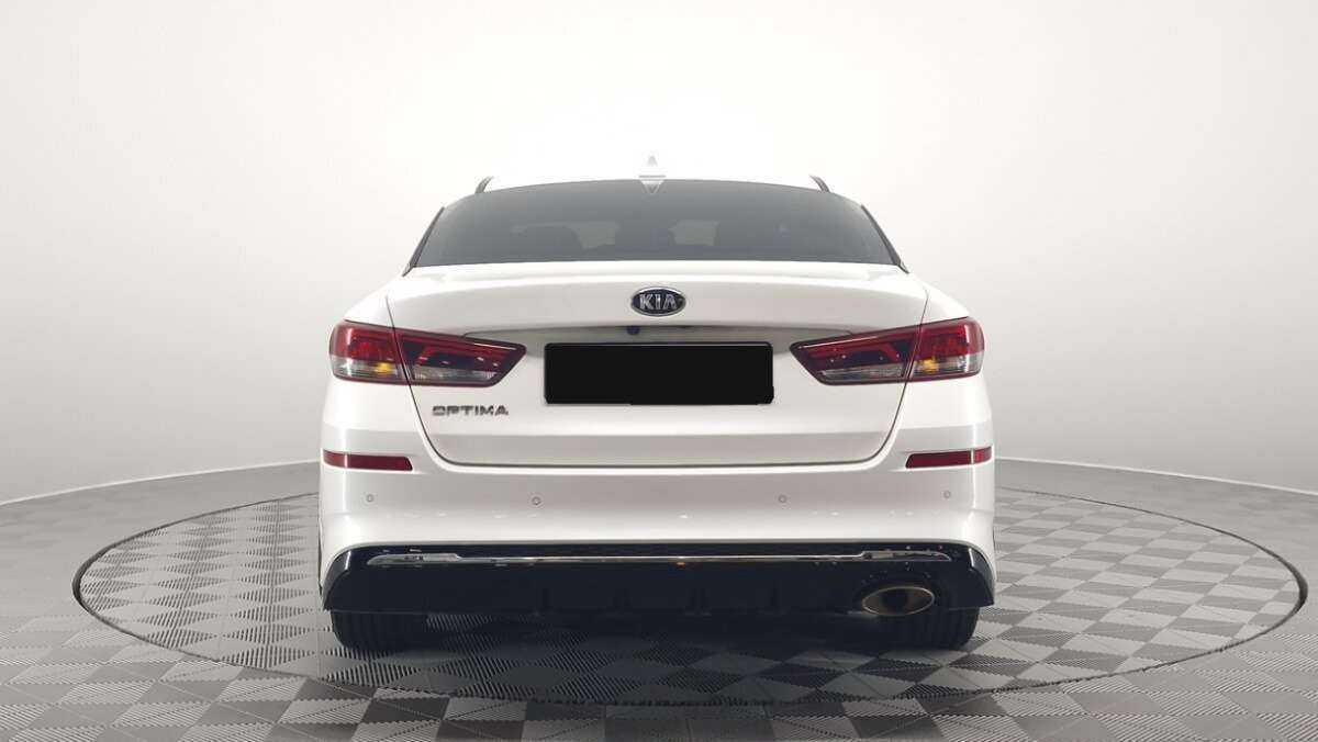 Kia Optima 2019 года с пробегом. Фото: #5