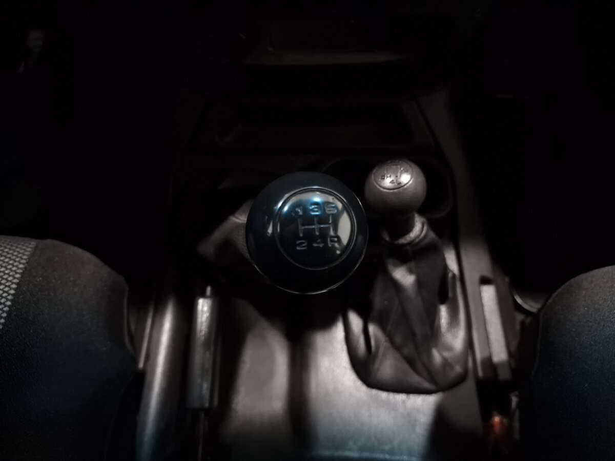 УАЗ Patriot 2012 года с пробегом. Фото: #9