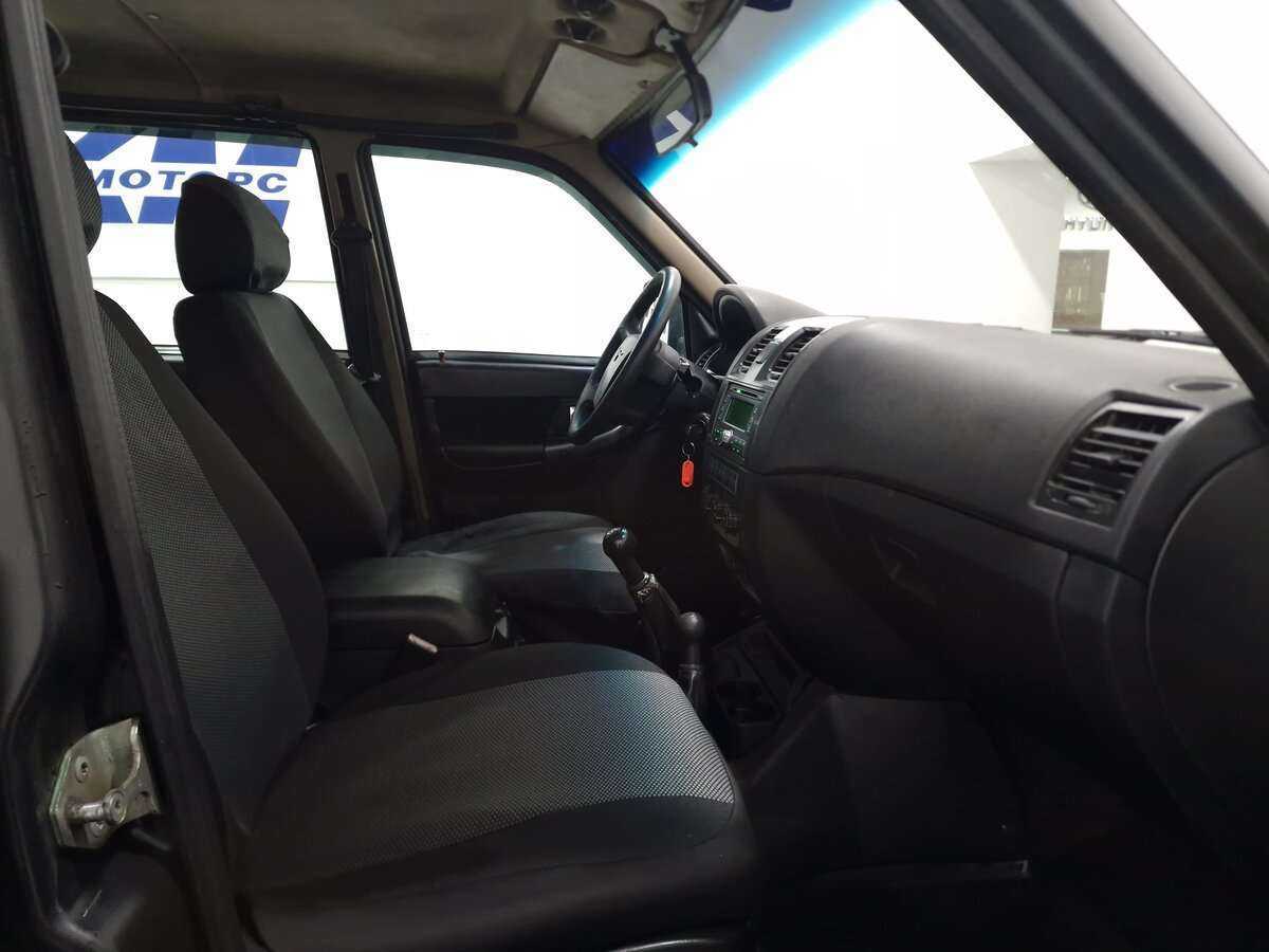 УАЗ Patriot 2012 года с пробегом. Фото: #10