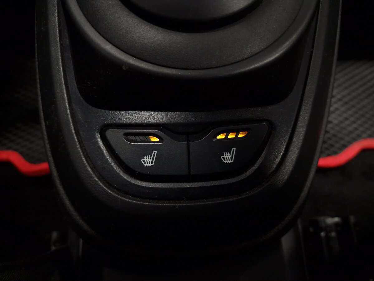 Lada (ВАЗ) Vesta 2018 года с пробегом. Фото: #8