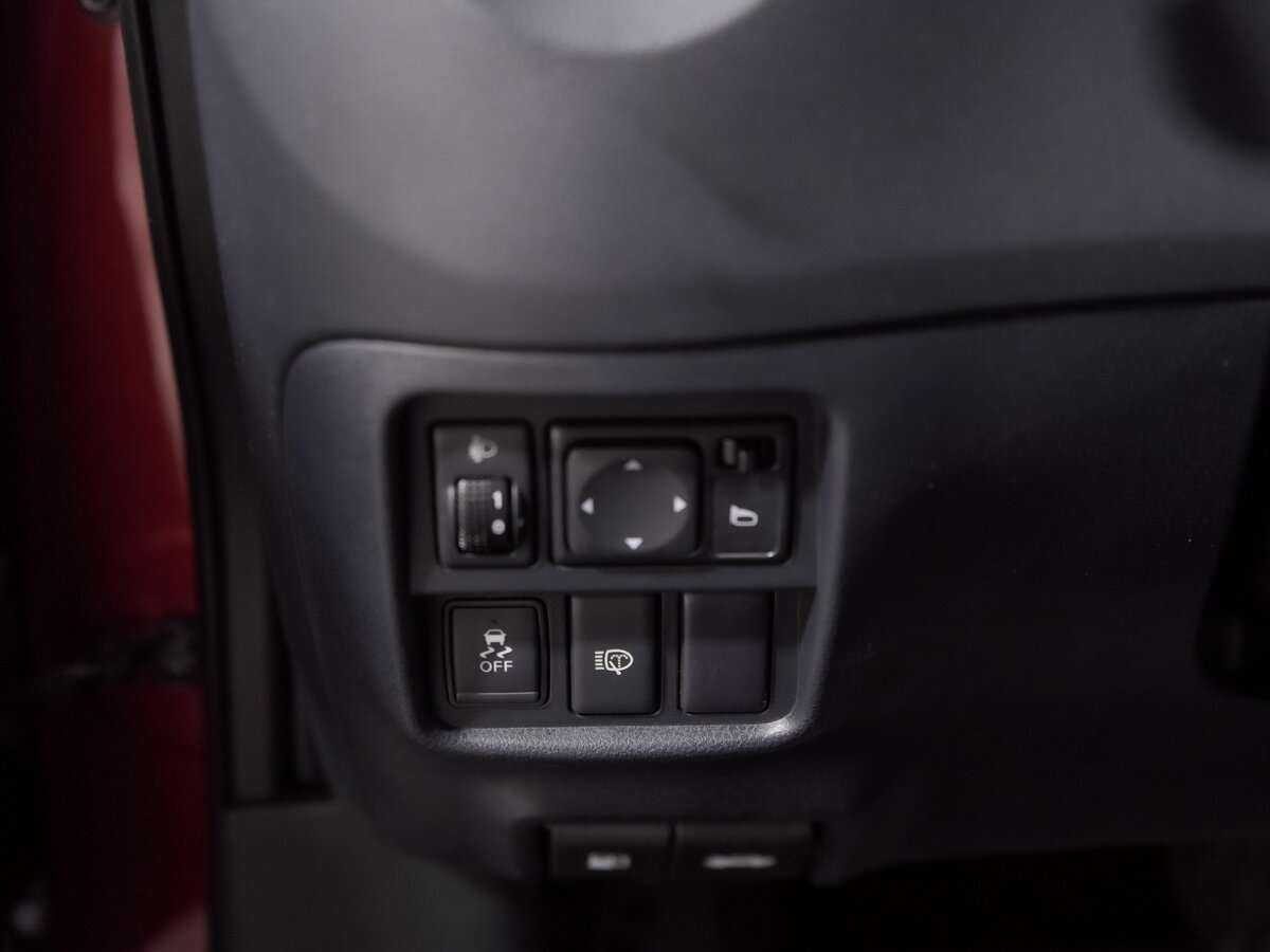 Nissan Juke 2012 года с пробегом. Фото: #11