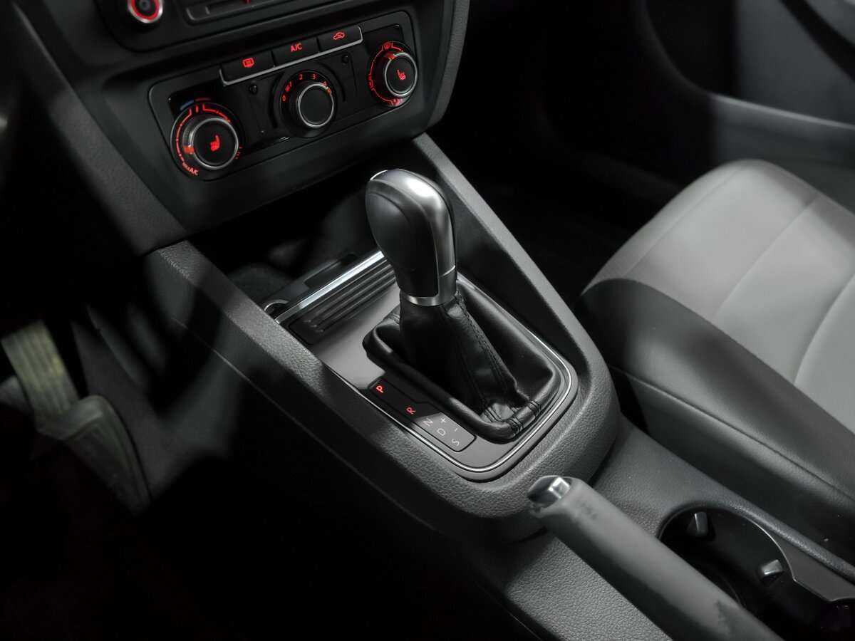 Volkswagen Jetta 2016 года с пробегом. Фото: #7
