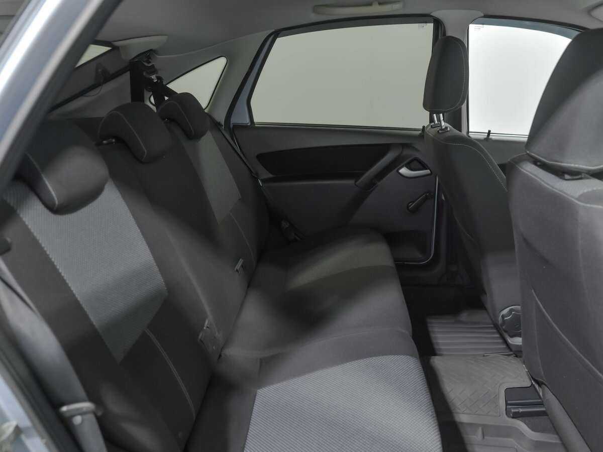 Lada (ВАЗ) Granta 2015 года с пробегом. Фото: #11