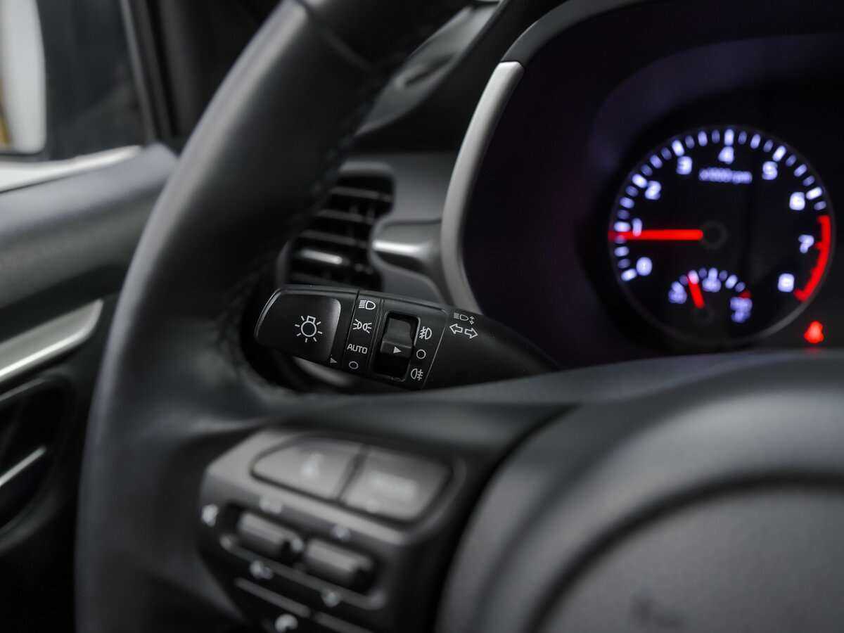 Kia Rio 2021 года с пробегом. Фото: #6