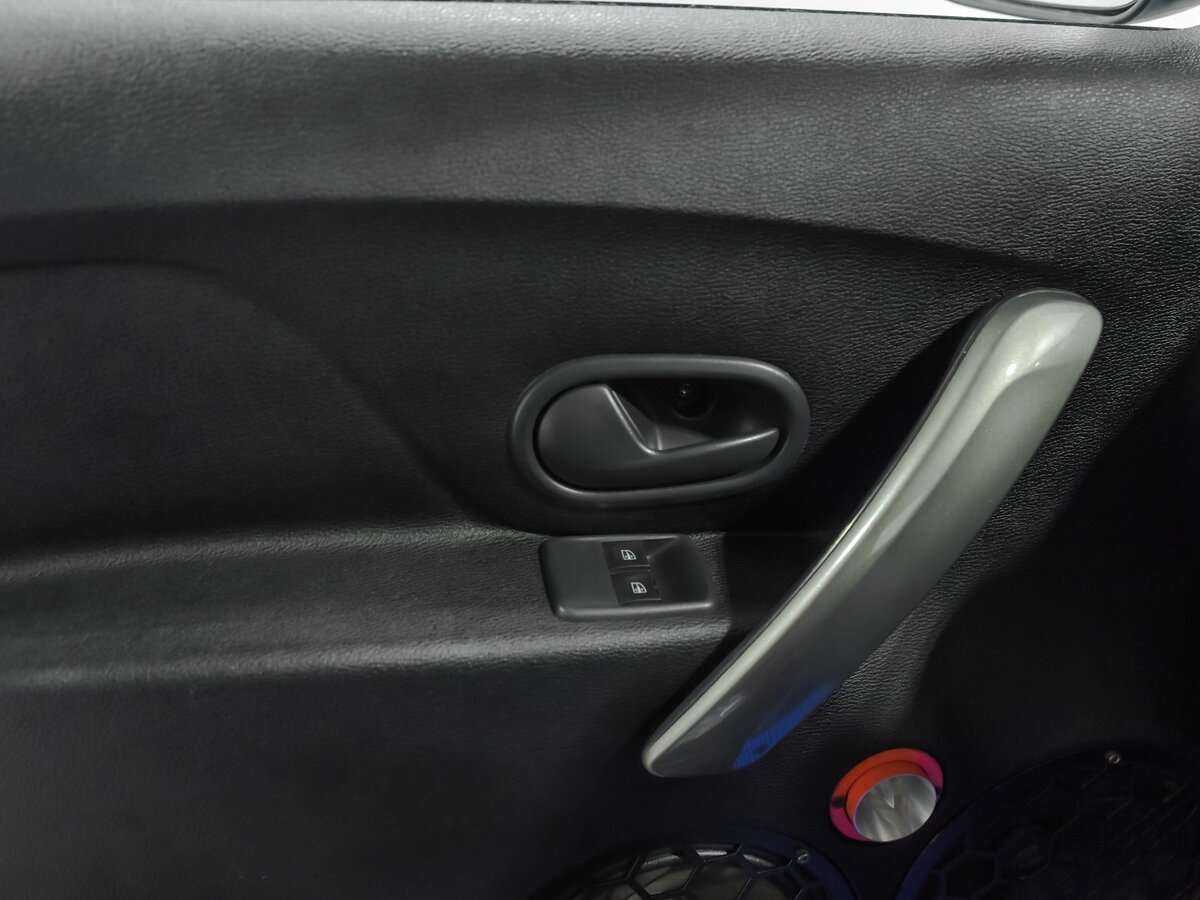 Renault Logan 2018 года с пробегом. Фото: #10