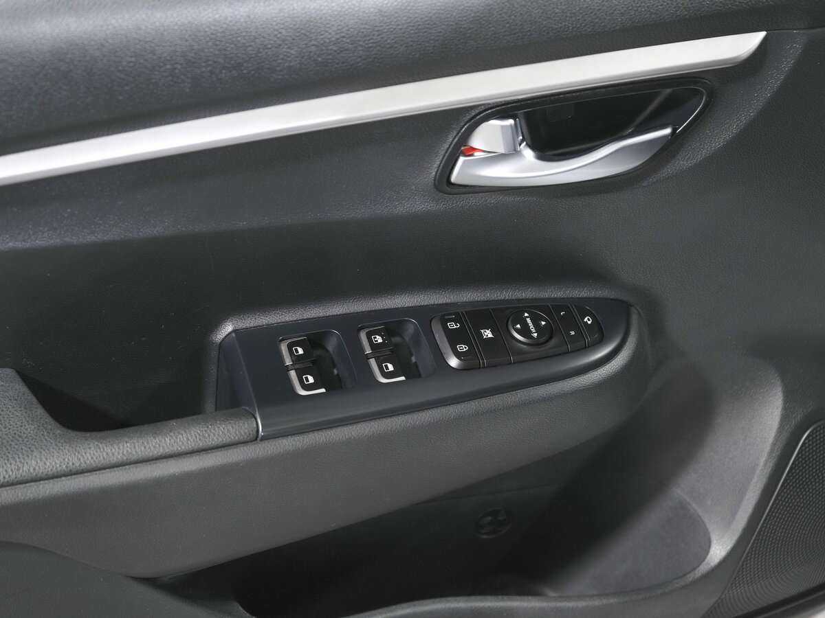 Kia Rio 2020 года с пробегом. Фото: #16