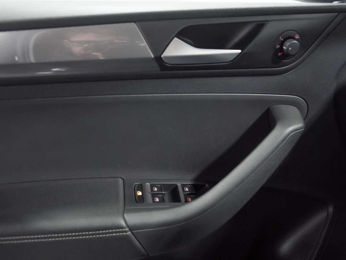 Volkswagen Polo 2021 года с пробегом. Фото: #11