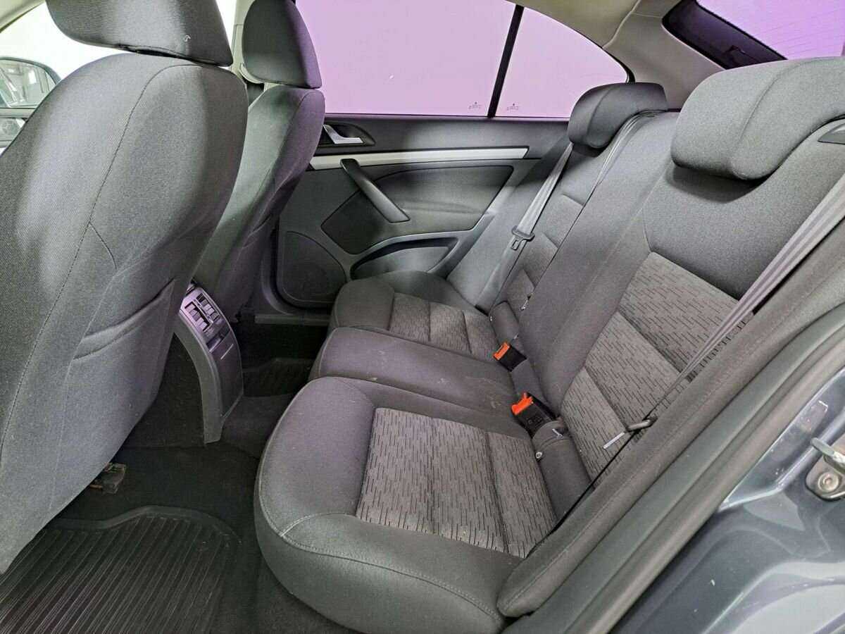 Skoda Octavia 2012 года с пробегом. Фото: #7