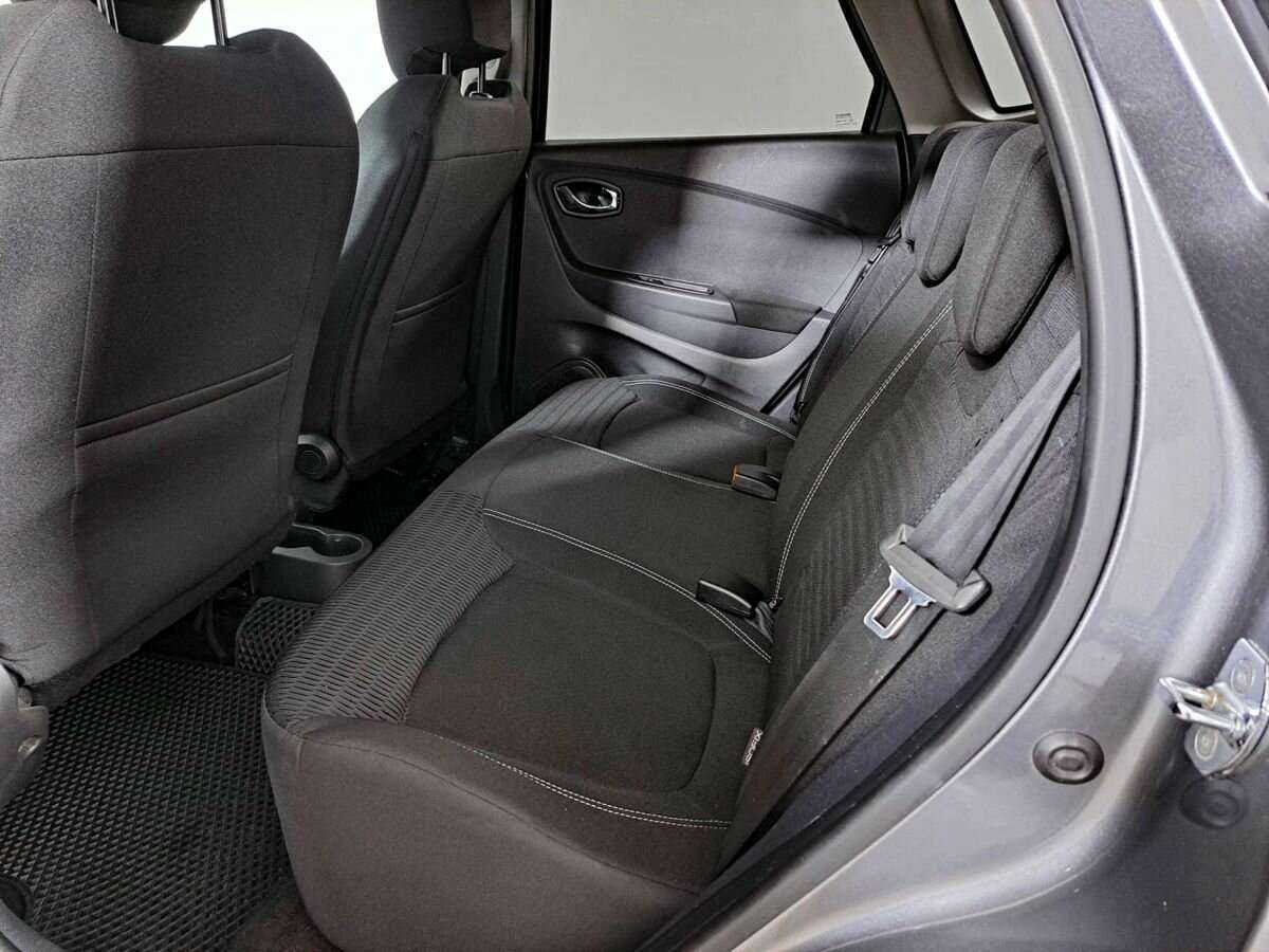 Renault Kaptur 2017 года с пробегом. Фото: #9