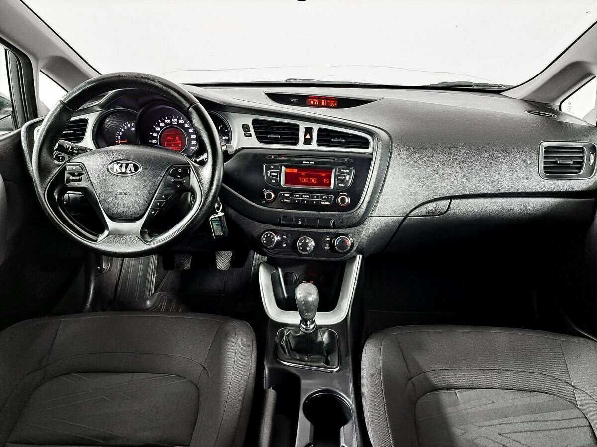 Kia Ceed 2013 года с пробегом. Фото: #13