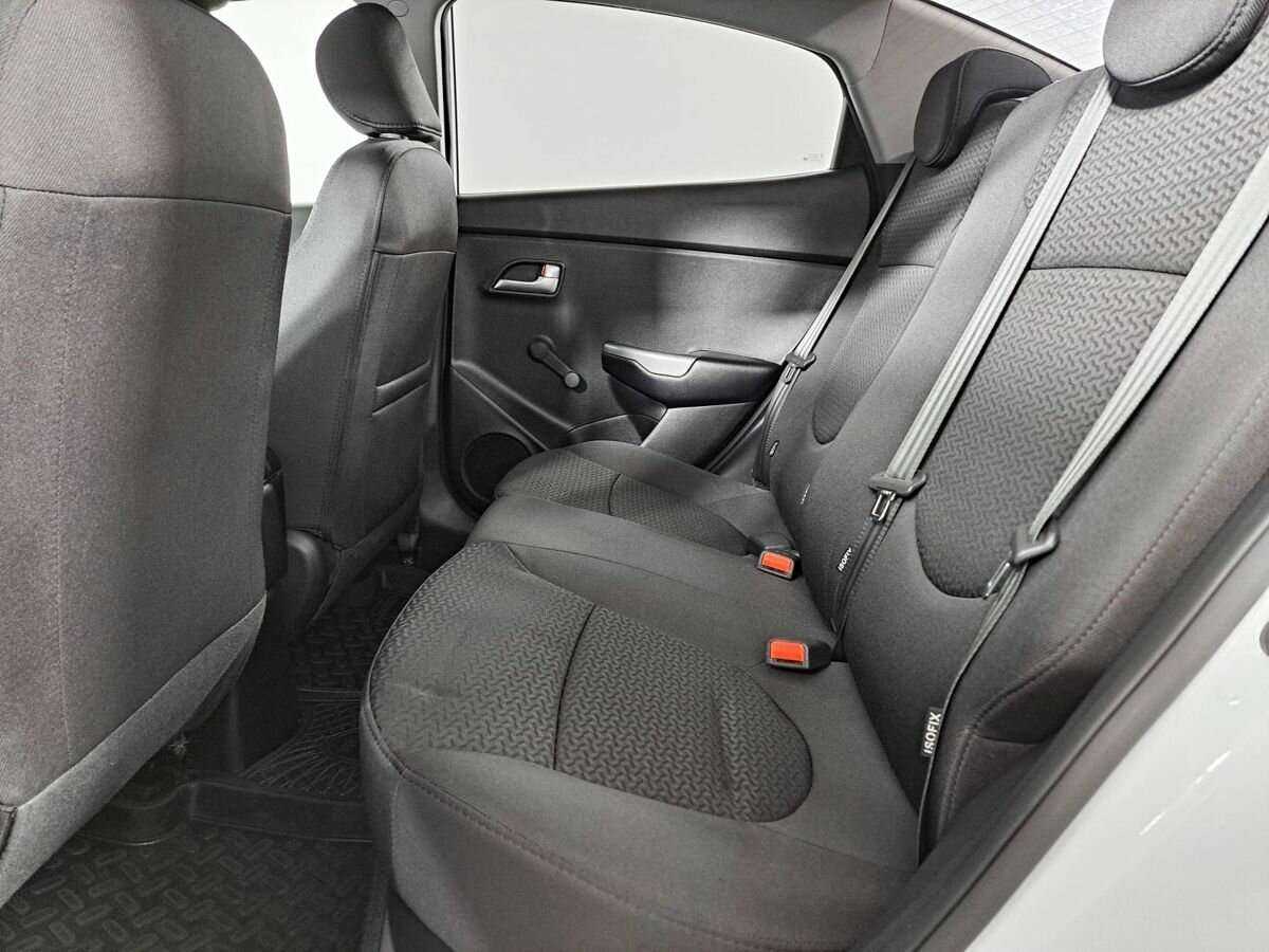 Kia Rio 2017 года с пробегом. Фото: #9