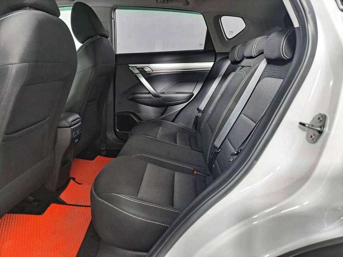 Geely Coolray 2021 года с пробегом. Фото: #9