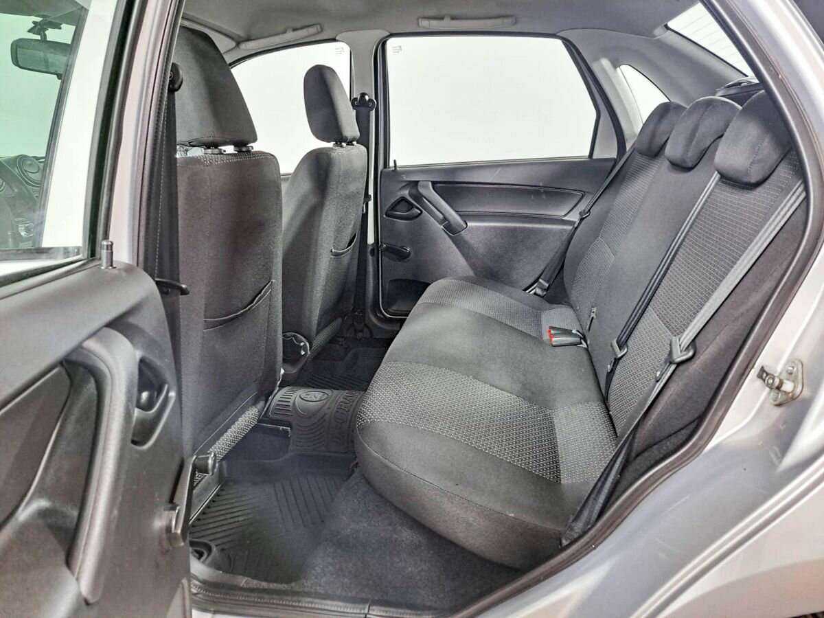 Lada (ВАЗ) Granta 2013 года с пробегом. Фото: #9