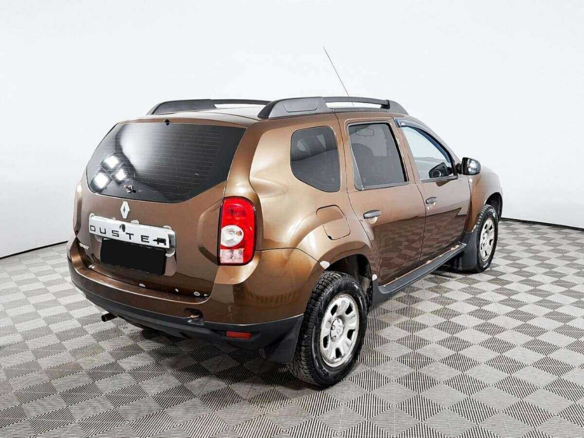 Renault Duster 2012 года с пробегом. Фото: #4