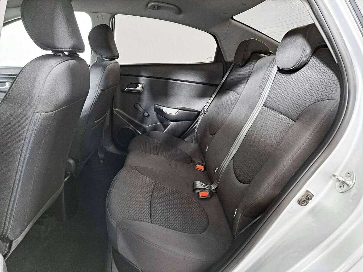 Kia Rio 2015 года с пробегом. Фото: #9