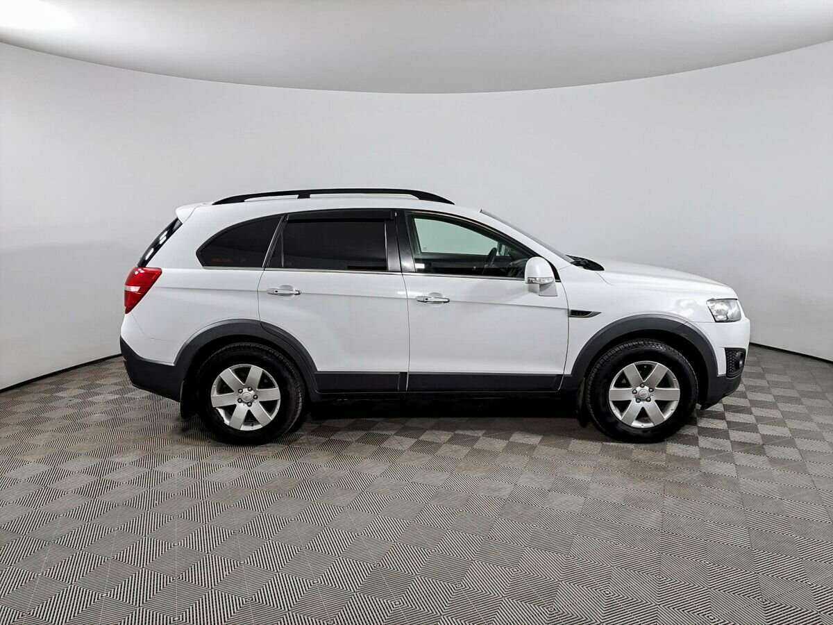 Chevrolet Captiva 2014 года с пробегом. Фото: #3