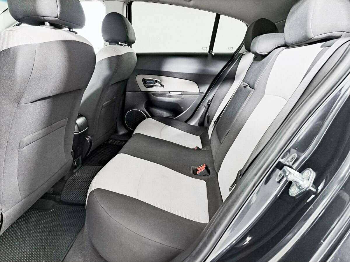 Chevrolet Cruze 2012 года с пробегом. Фото: #9