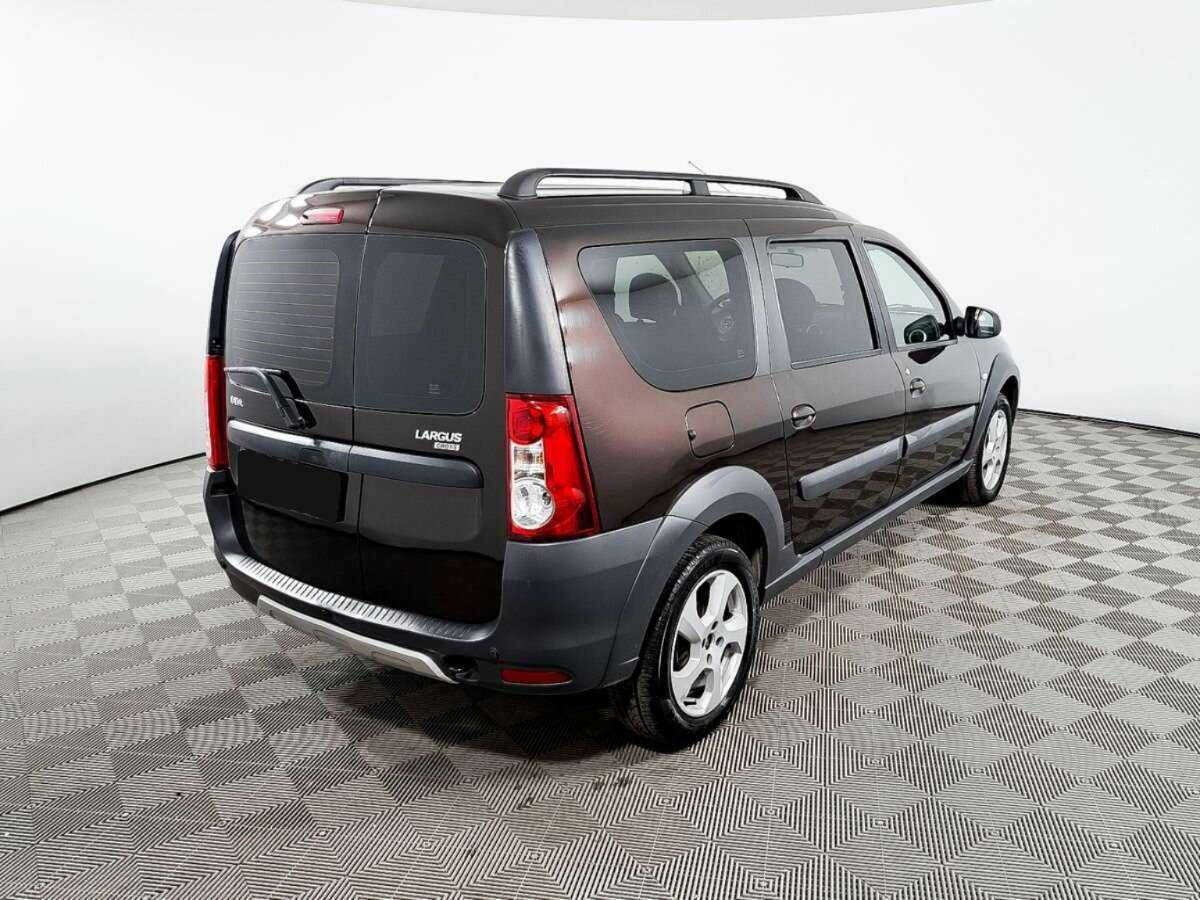 Lada (ВАЗ) Largus 2019 года с пробегом. Фото: #4