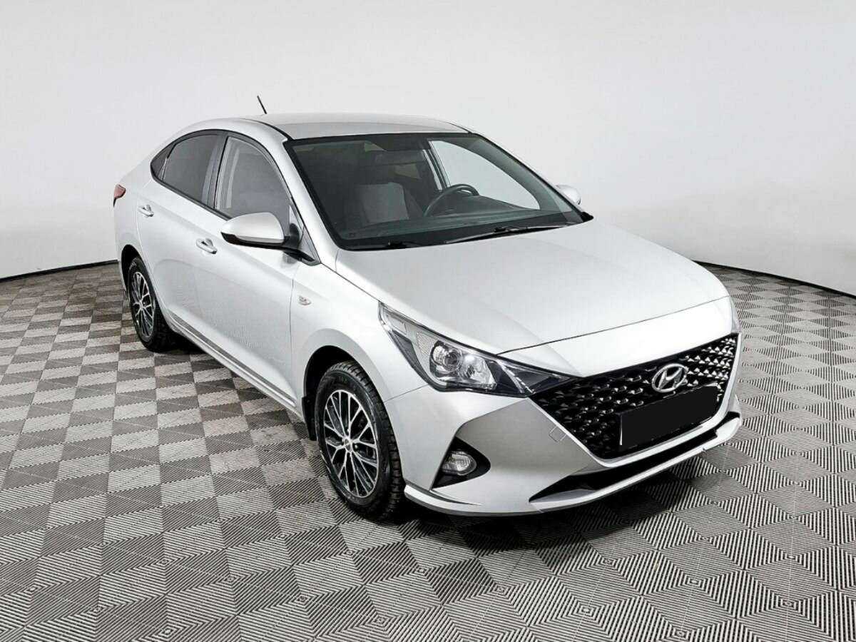Hyundai Solaris 2021 года с пробегом. Фото: #2