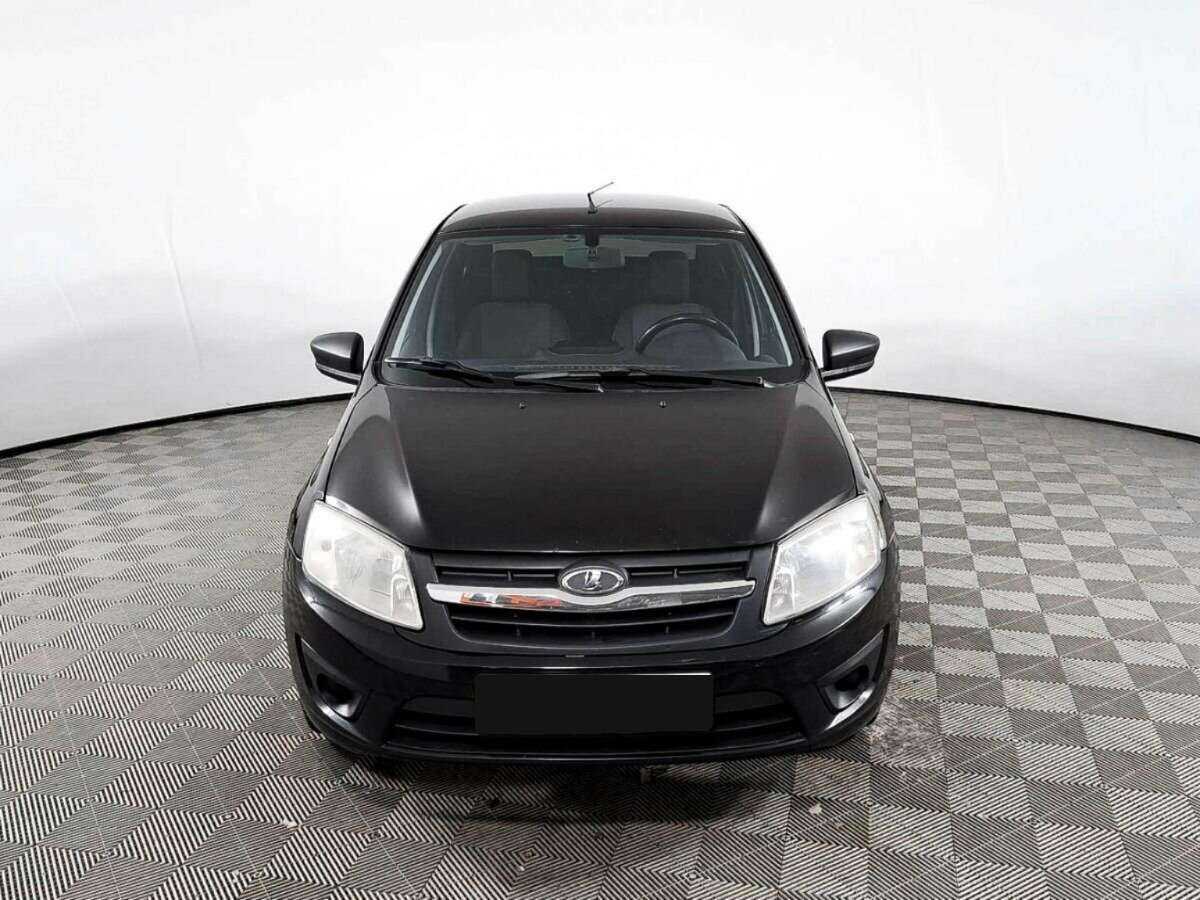 Lada (ВАЗ) Granta 2017 года с пробегом. Фото: #1