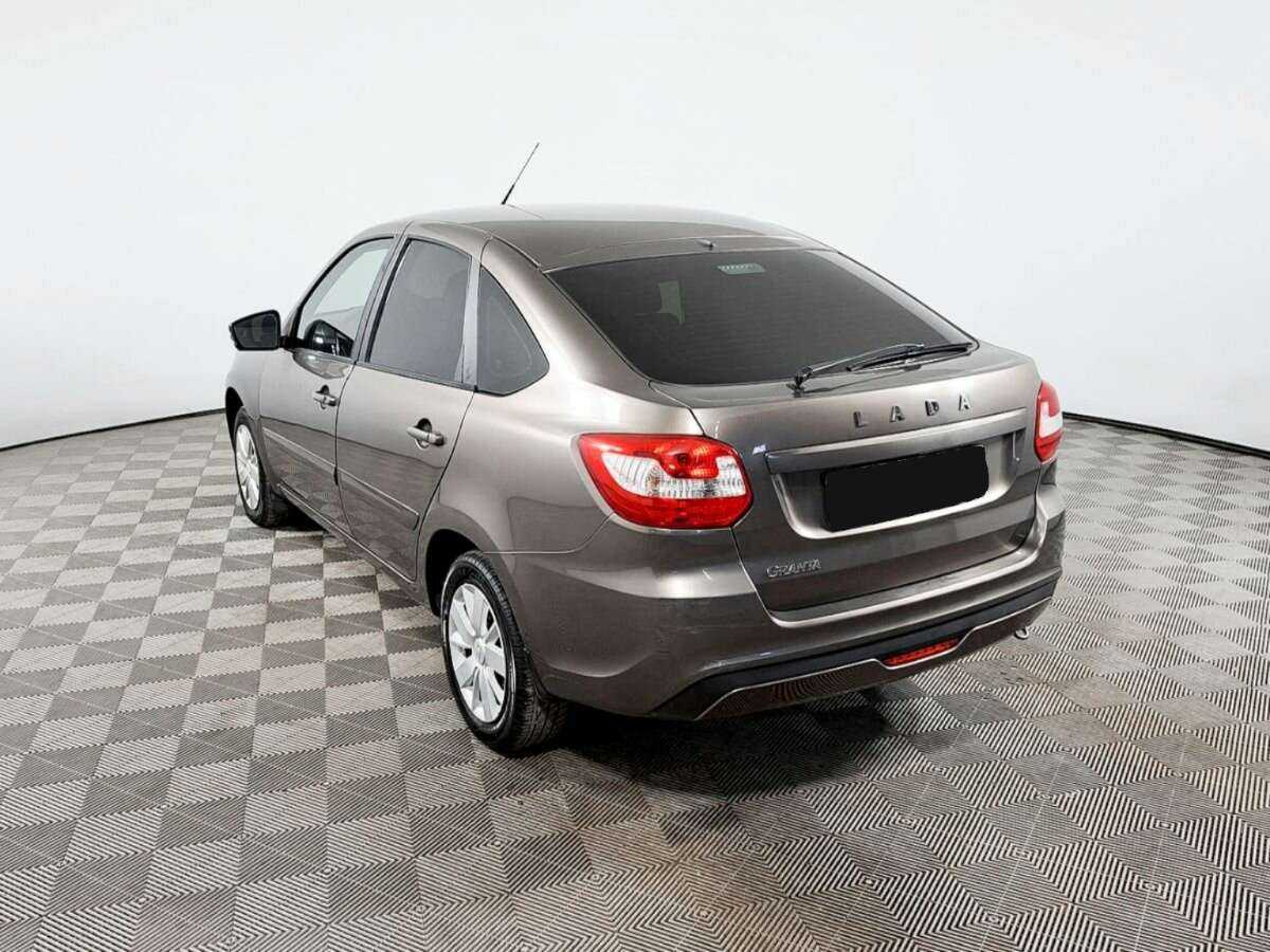 Lada (ВАЗ) Granta 2019 года с пробегом. Фото: #6