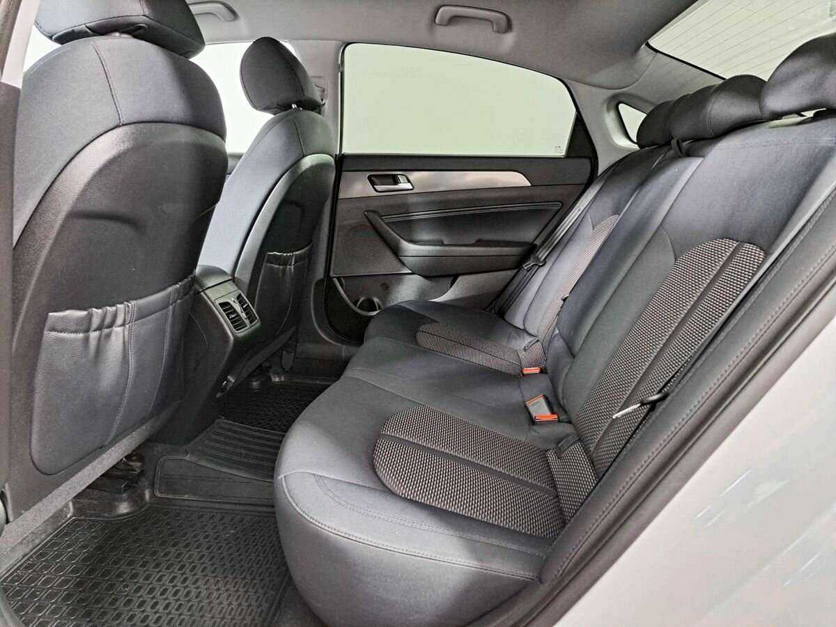 Hyundai Sonata 2018 года с пробегом. Фото: #9
