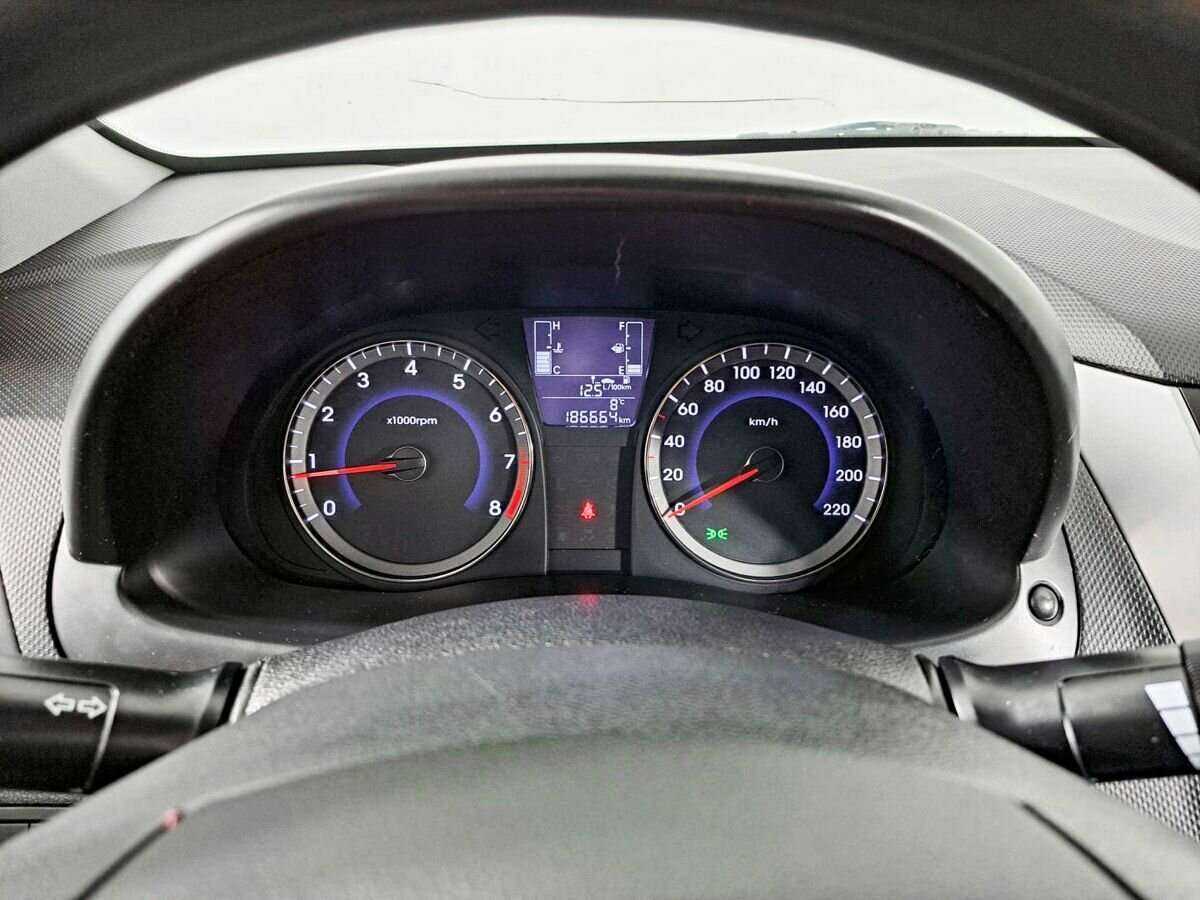 Hyundai Solaris 2014 года с пробегом. Фото: #10