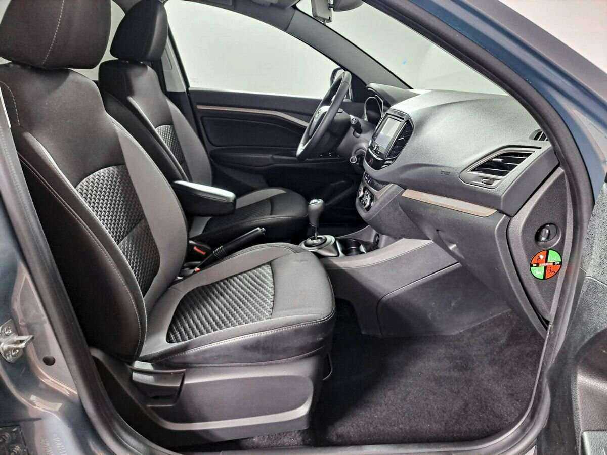 Lada (ВАЗ) Vesta 2016 года с пробегом. Фото: #8