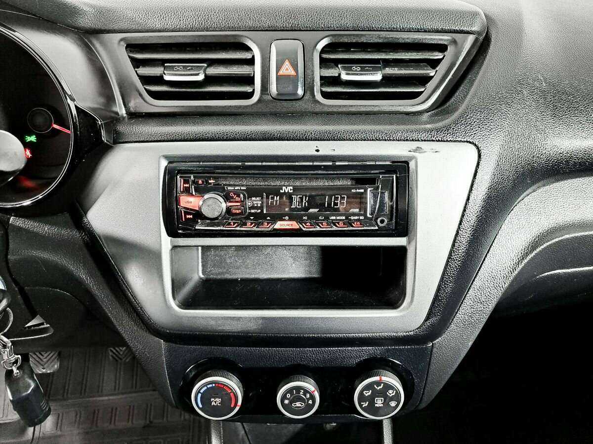 Kia Rio 2015 года с пробегом. Фото: #12