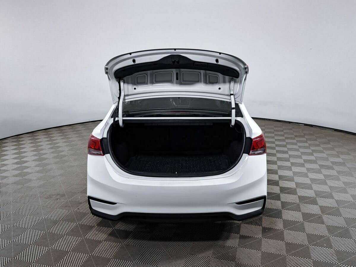 Hyundai Solaris 2017 года с пробегом. Фото: #9