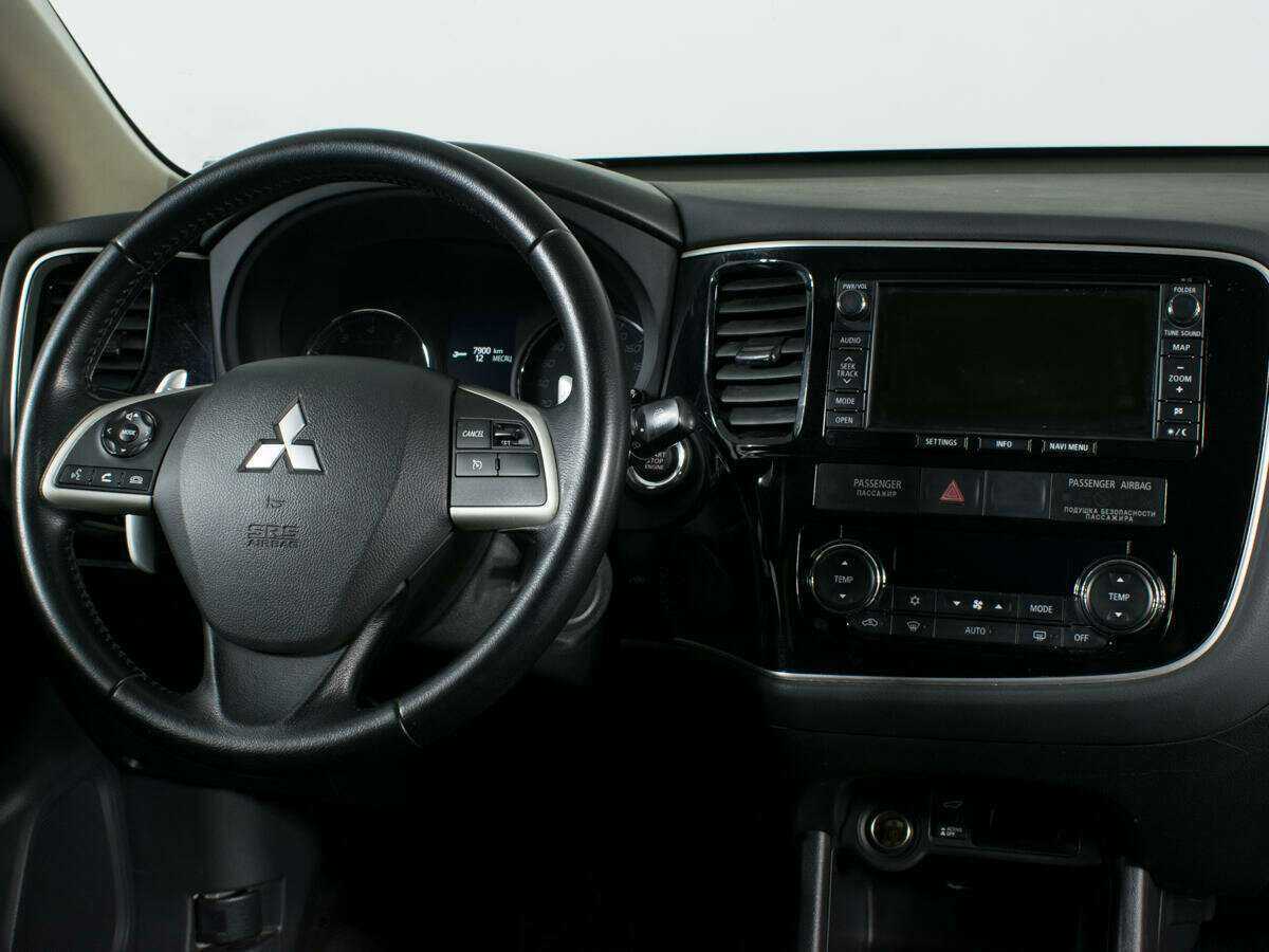 Mitsubishi Outlander 2013 года с пробегом. Фото: #7