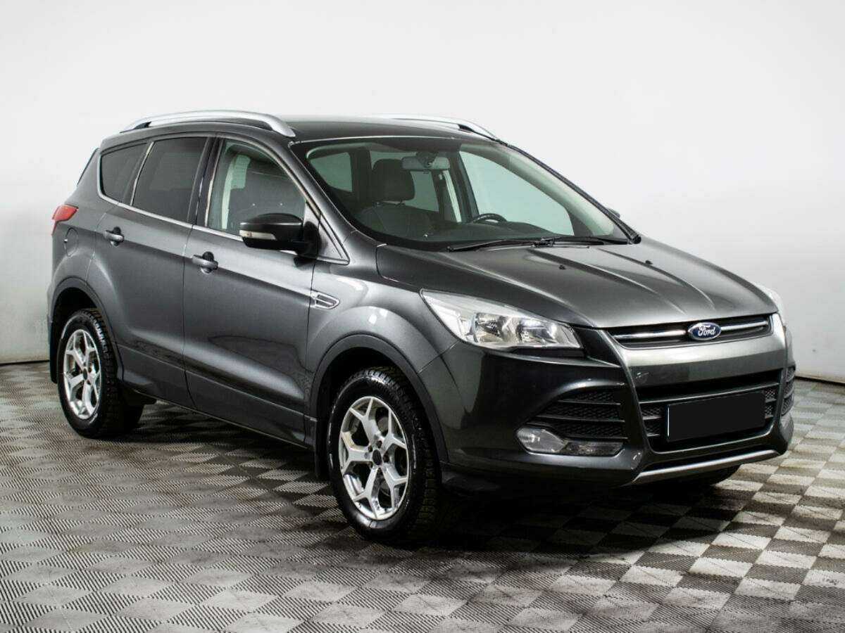 Ford Kuga 2015 года с пробегом. Фото: #2