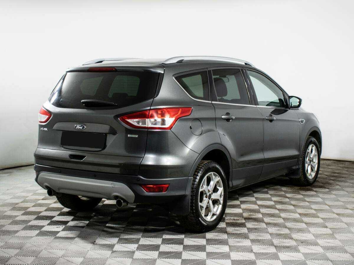 Ford Kuga 2015 года с пробегом. Фото: #4