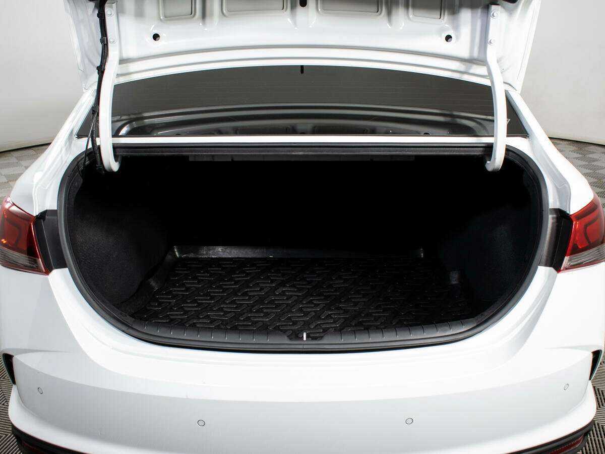 Hyundai Solaris 2020 года с пробегом. Фото: #4