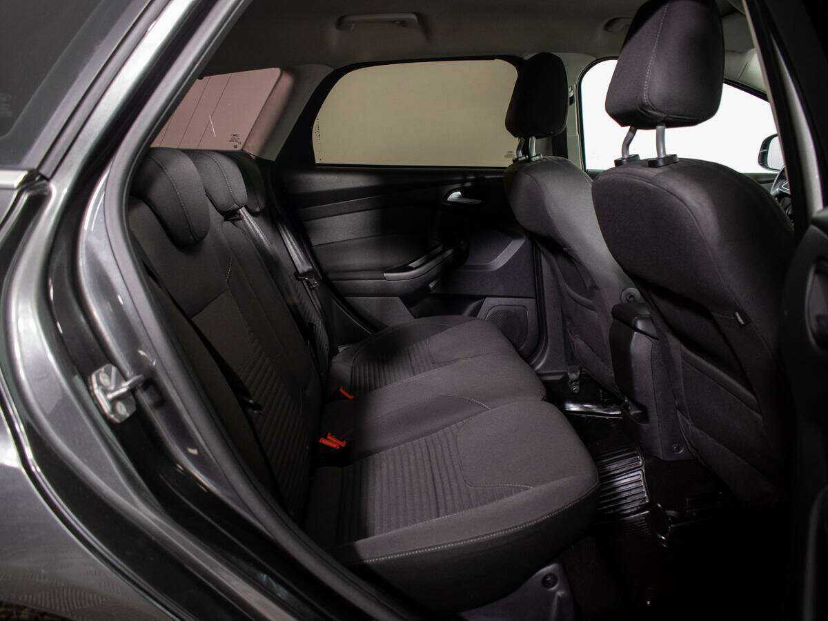 Ford Focus 2017 года с пробегом. Фото: #7