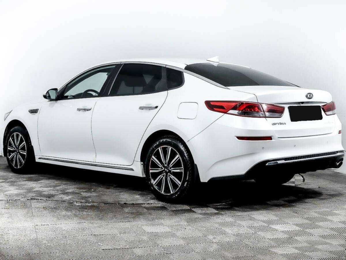 Kia Optima 2018 года с пробегом. Фото: #5
