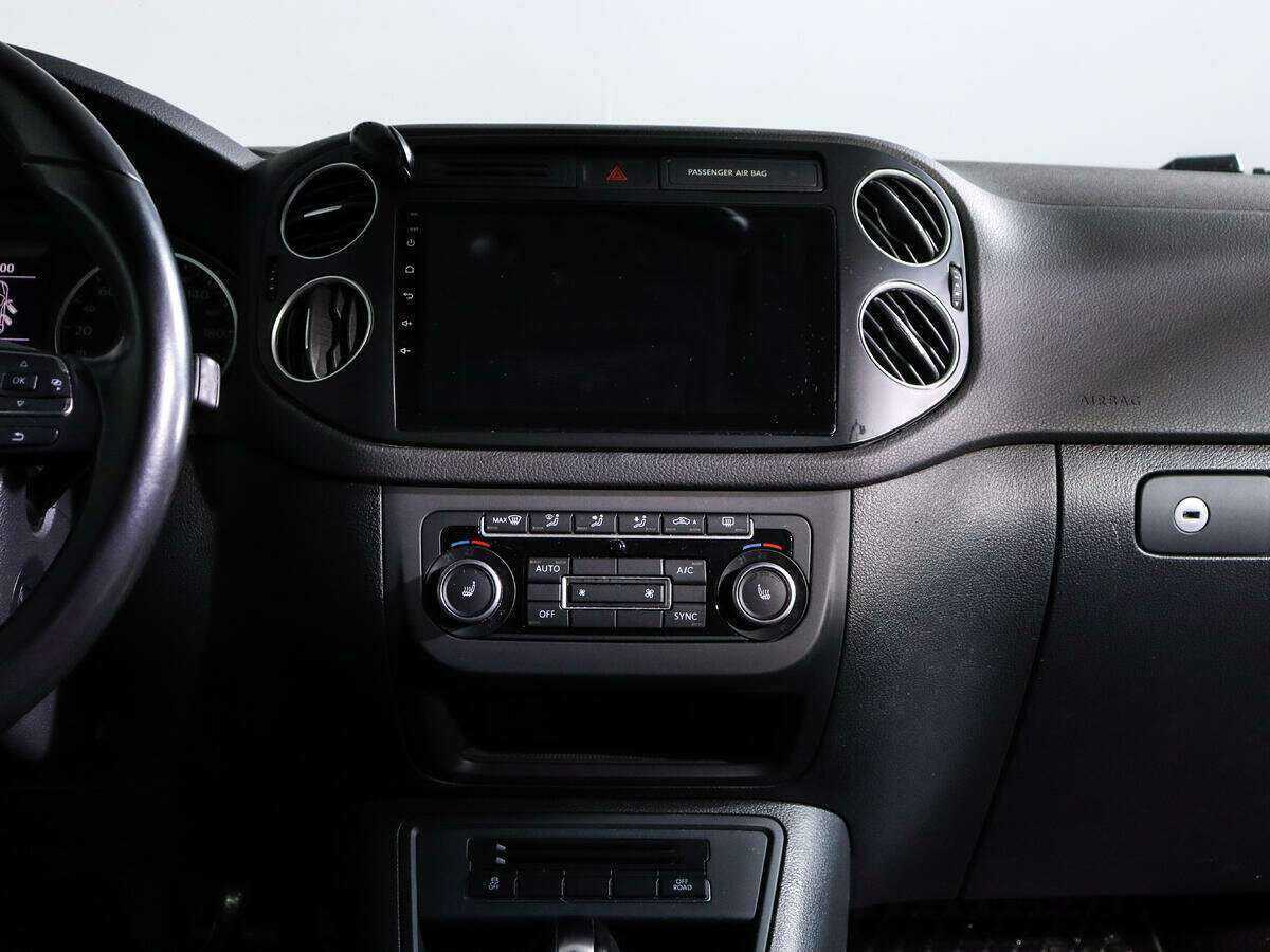 Volkswagen Tiguan 2012 года с пробегом. Фото: #12